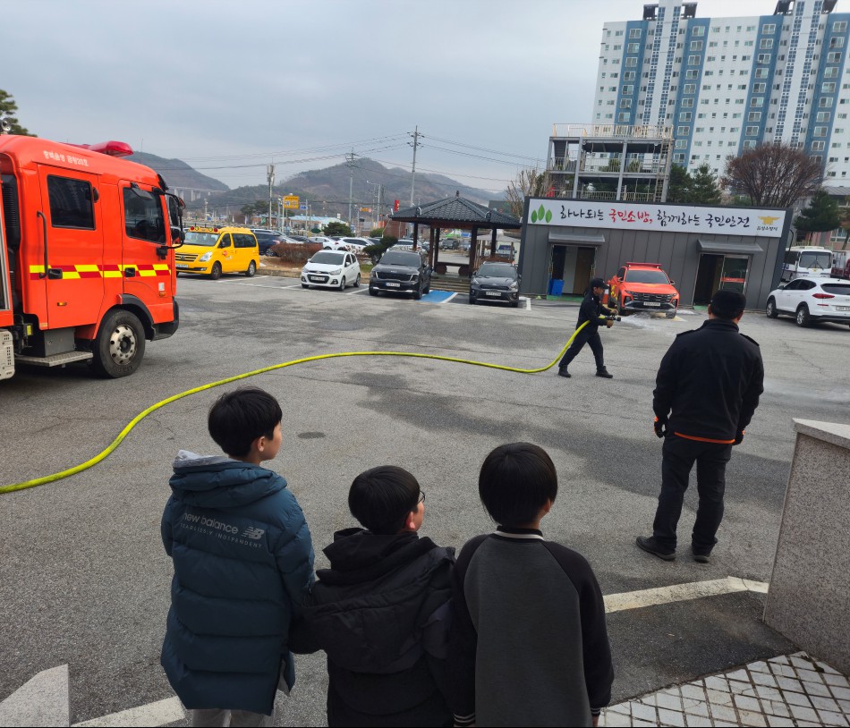 KakaoTalk_20251210_170352538_04.jpg